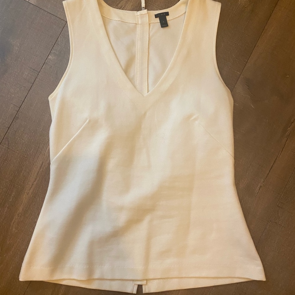 J Crew sleeveless v-neck blouse